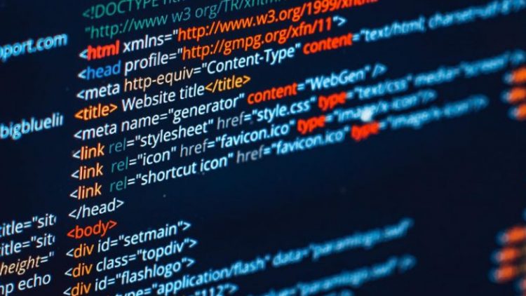 Interneto svetainių kūrimas: kodėl verta kreiptis į profesionalus?